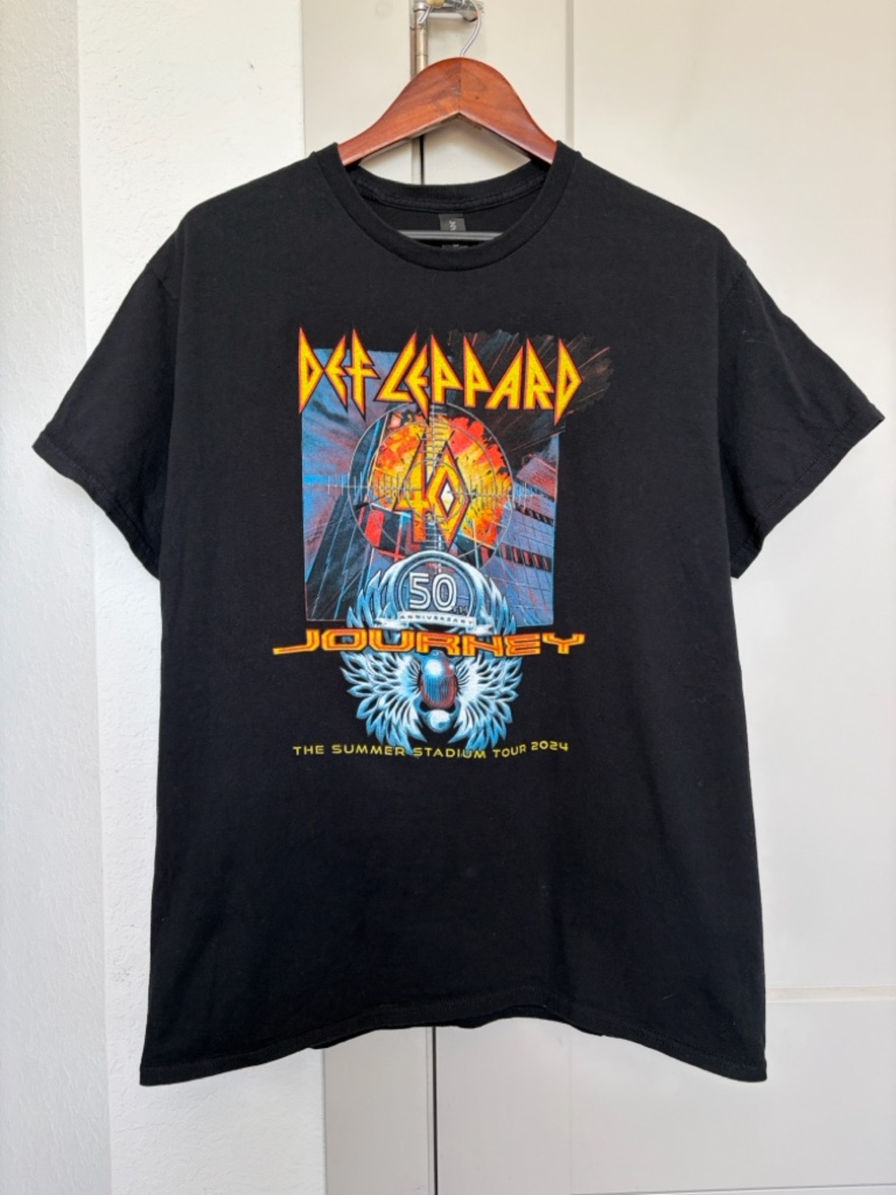 2024 DEF LEPPARD JOURNEY SUMMER STADIUM TOUR GRAPHIC BAND T-SHIRT MENS LARGE